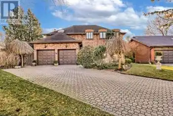 12 Tredvalley Grove, Toronto (Centennial Scarborough), Ontario M1C3J4, 5 Bedrooms Bedrooms, ,4 BathroomsBathrooms,All Houses,For Sale,Tredvalley,E11895208