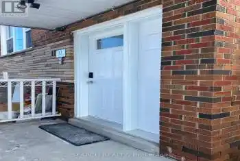 11 Donald Avenue Unit# 6, Toronto (Caledonia-Fairbank), Ontario M6M1J7, 2 Bedrooms Bedrooms, ,1 BathroomBathrooms,All Houses,For Rent,Donald,W11895293