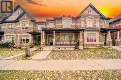 203 Beechborough Crescent East Gwillimbury (Sharon) Ontario L9N0L6