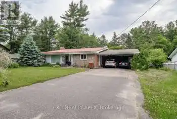 365 Wellington St, Bracebridge (Macaulay), Ontario P1L1B6, 4 Bedrooms Bedrooms, ,2 BathroomsBathrooms,All Houses,For Sale,Wellington St,X11882768