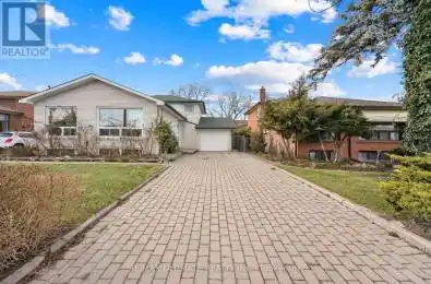 32 Archway Crescent Toronto (Humbermede) Ontario M9M1V6