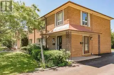 1374 Charles Drive Unit# B Burlington (Mountainside) Ontario L7P2C9