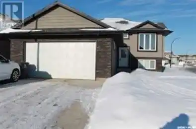 302 Lehrer MANOR Saskatoon Saskatchewan S7R0L4