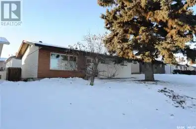 1107 McMillan AVENUE Saskatoon Saskatchewan S7L2T9