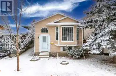 23 Martinwood Court Calgary Alberta T3J3H1