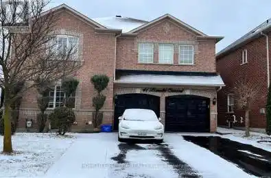 41 Bonistel Crescent Brampton (Fletcher's Meadow) Ontario L7A3G8