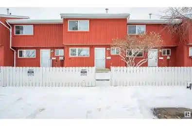 10634 BEAUMARIS RD NW Edmonton Alberta T5X3N4