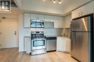 55 East Liberty Street Unit# 717 Toronto (Niagara) Ontario M6K3P9