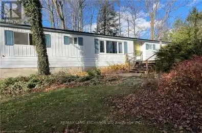 112 HURON Road Huron-Kinloss Ontario N0G2R0