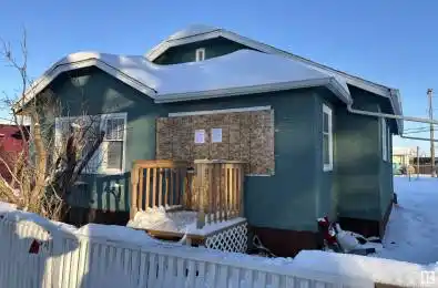 11741 84 ST NW Unit# 11741 Edmonton Alberta T5B3C2