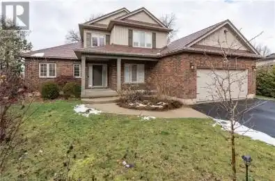 33 NOTCHWOOD Court Kitchener Ontario N2A3L6