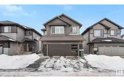 22612 94 AV NW Unit# 22612 Edmonton Alberta T5T7T2