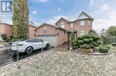 57 Cherokee Drive Vaughan (Maple) Ontario L6A1X3