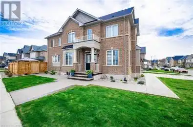 50 FLEMING Crescent Caledonia Ontario N3W0C3