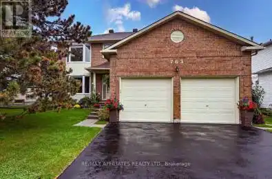 763 MONTCREST Drive Ottawa Ontario K4A2N1