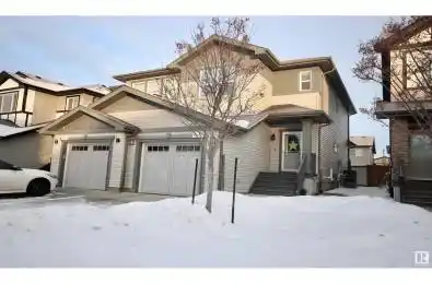 20728 99 AV NW Unit# 20728 Edmonton Alberta T5T7G3