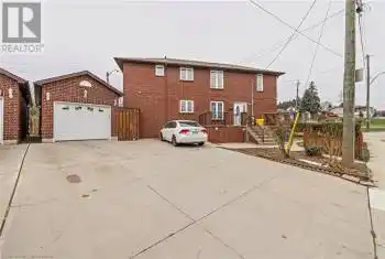 107 HORNING Drive, Hamilton, Ontario L9C6L2, 7 Bedrooms Bedrooms, ,5 BathroomsBathrooms,All Houses,For Sale,HORNING,40687061