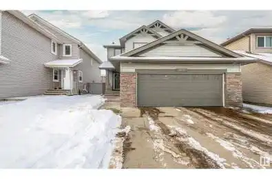 3620 14 ST NW NW Unit# 3620 Edmonton Alberta T6T0J2