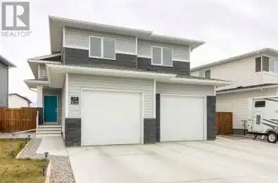 19 Montrose Way Lethbridge Alberta T1J5T1