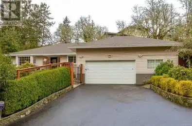 1018 Benvenuto Avenue Central Saanich British Columbia V8M1A1