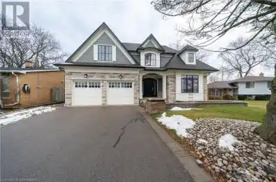 417 SCARSDALE Crescent Oakville Ontario L6L3W6