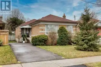 11 Velma Drive, Toronto (Stonegate-Queensway), Ontario M8Z2N2, 4 Bedrooms Bedrooms, ,2 BathroomsBathrooms,All Houses,For Sale,Velma,W11908112