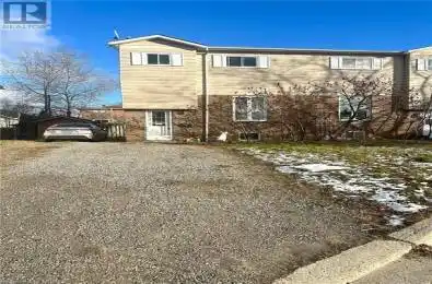 22 DOVER Court North Bay Ontario P1B9G7