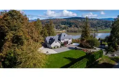 29589 MARSH MCCORMICK Abbotsford British Columbia V4X2B4