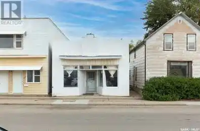 306 Fairford STREET W Moose Jaw Saskatchewan S6H1V9