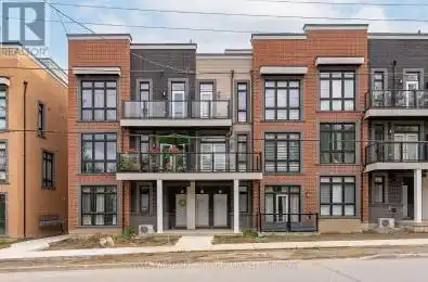 3 Bond Crescent Unit# 9 Richmond Hill (Oak Ridges) Ontario L4E1J4