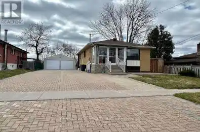 17 Brimorton Drive Unit# Main Toronto (Bendale) Ontario M1P3Y8