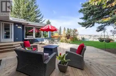 54 Wildwood Drive Calgary Alberta T3C3C5