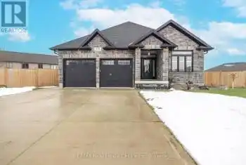 430 Keeso Lane, North Perth (32 - Listowel), Ontario N4W0C3, 5 Bedrooms Bedrooms, ,3 BathroomsBathrooms,All Houses,For Sale,Keeso,X11912869