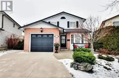 3063 FLANAGAN Court Burlington Ontario L7M2L8