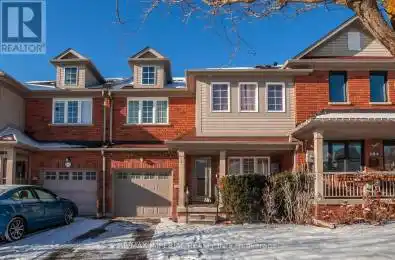 282 Coachwhip Trail Newmarket (Woodland Hill) Ontario L3X2Y4