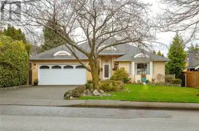 2735 Cadboro Bay Road Oak Bay British Columbia V8R5J6