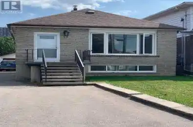 19 Dee Avenue Toronto (Humberlea-Pelmo Park) Ontario M9N1S8